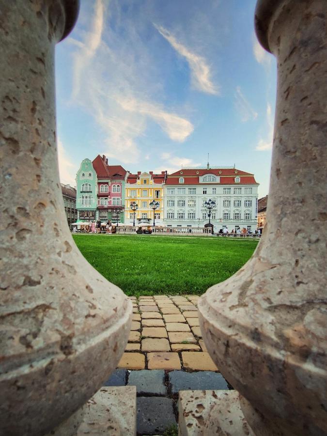 Central Place Apartment Timisoara 2 Buitenkant foto